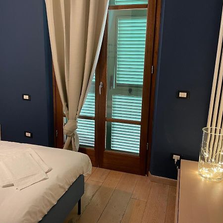Accogliente Camera Singola Con Balcone A 500 Mt Dal Mare Marina Di Carrara Ngoại thất bức ảnh
